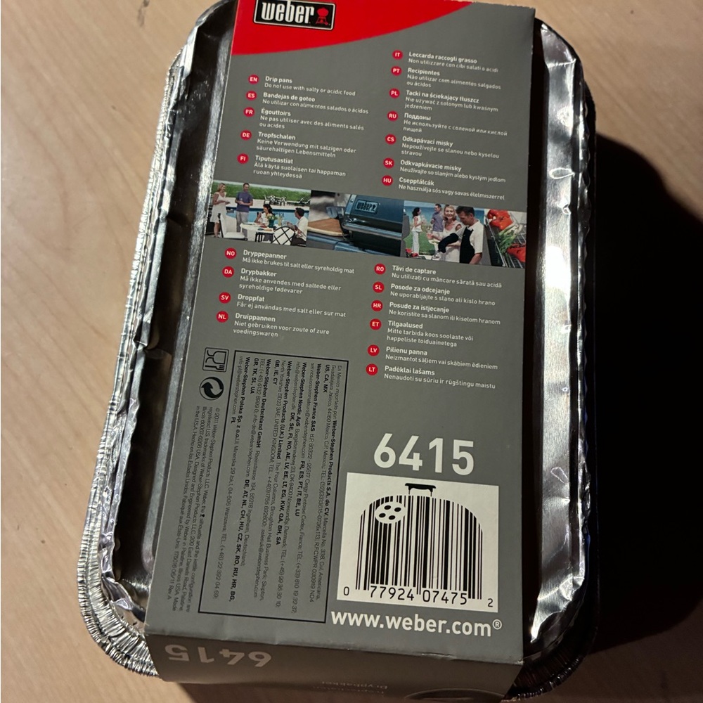 Weber Aluminum Drip Pans, Compatible with Weber Gas Grills, Small set of 10 - Picture 3 of 3